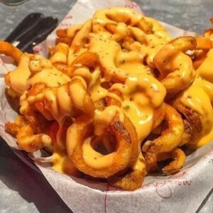 Curly Chilli Cheese Fries Large
