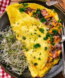 Steak & Cheese Omlette