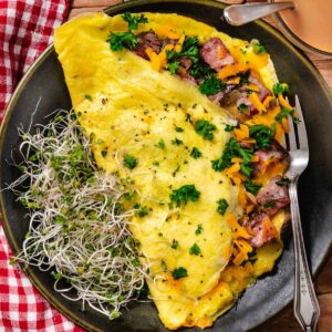 Steak & Cheese Omlette